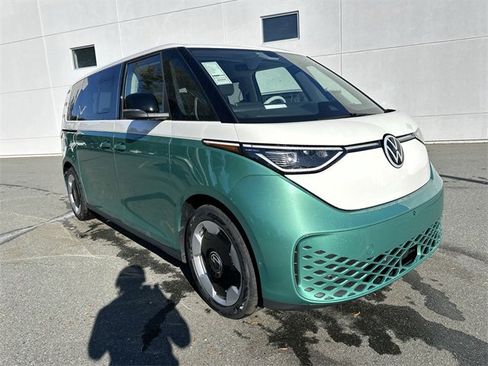 New 2025 Volkswagen ID. Buzz Pro S Plus image 7