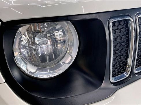 Used 2019 Jeep Renegade Latitude image 30