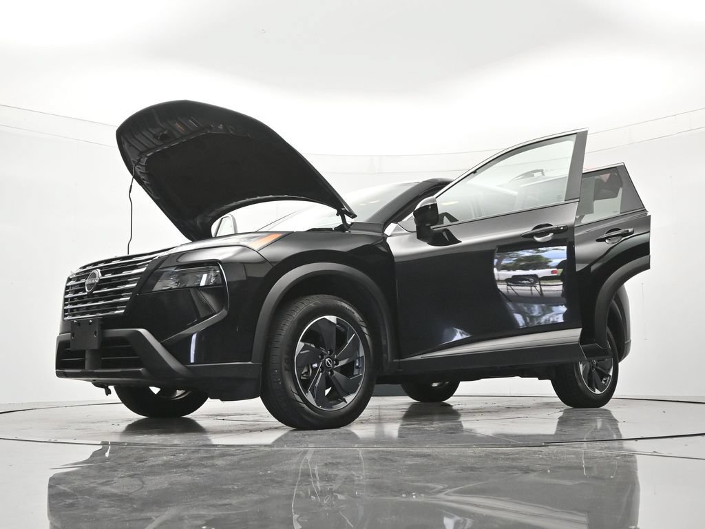Used 2024 Nissan Rogue SV AWD/4WD image 48