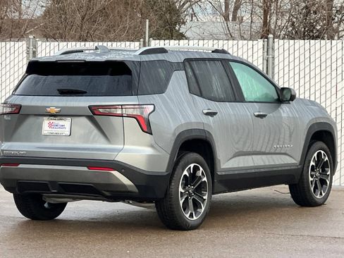 New 2026 Chevrolet Equinox LT w/ Convenience Package II image 4