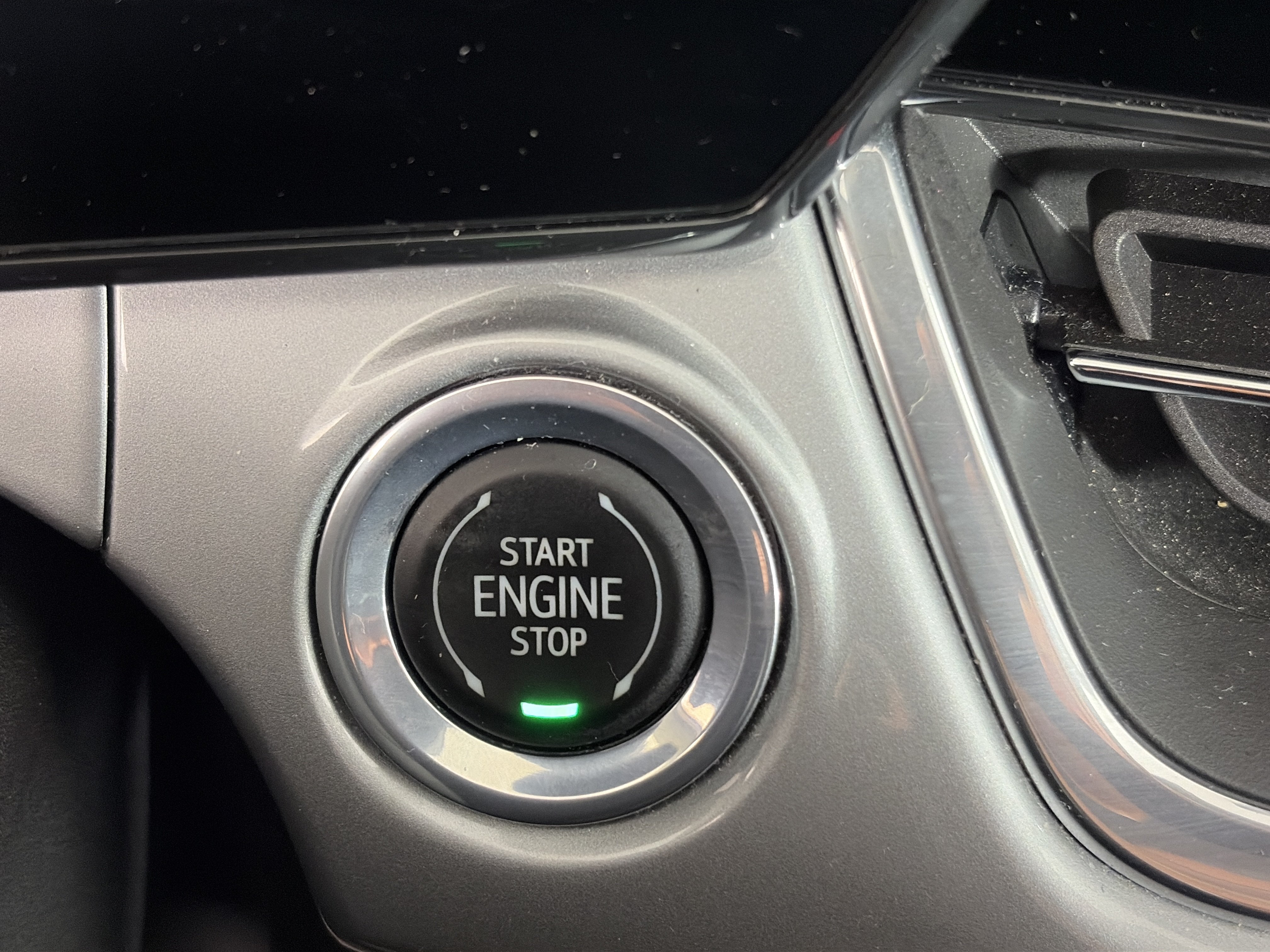 Used 2024 Chevrolet Trax LT w/ Driver Confidence Package FWD image 30