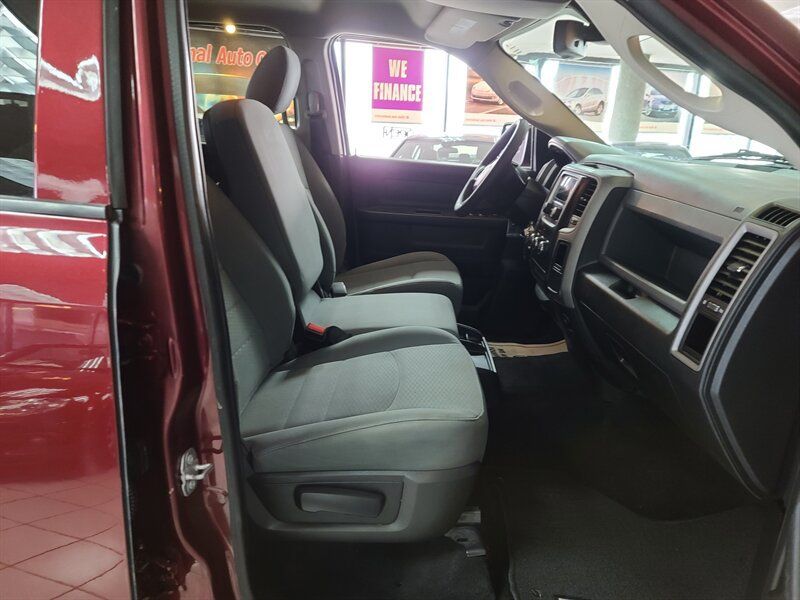 Used 2017 RAM 1500 Express AWD/4WD image 14