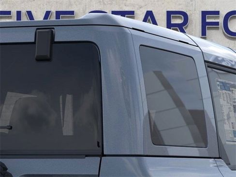 New 2025 Ford Bronco Badlands image 25