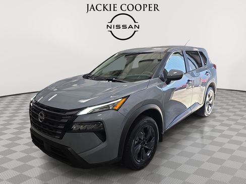 New 2026 Nissan Rogue SV image 1