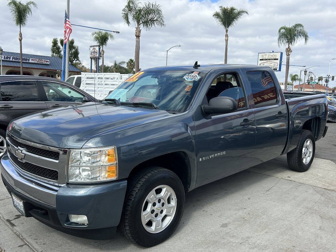 Used 2007 Chevrolet Silverado 1500 LT w/ 1LT Convenience Package RWD image 21