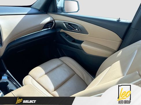 Used 2023 Chevrolet Traverse Premier w/ LPO, Floor Liner Package image 23