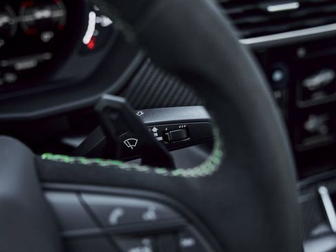 Used 2024 Lamborghini Urus Performante AWD/4WD image 67