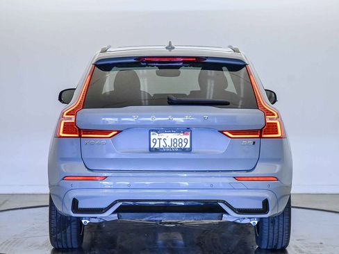 Certified 2025 Volvo XC60 B5 Plus w/ Protection Package Premier image 3