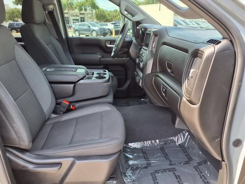 Used 2025 Chevrolet Silverado 2500 Custom w/ Custom Value Package RWD image 10