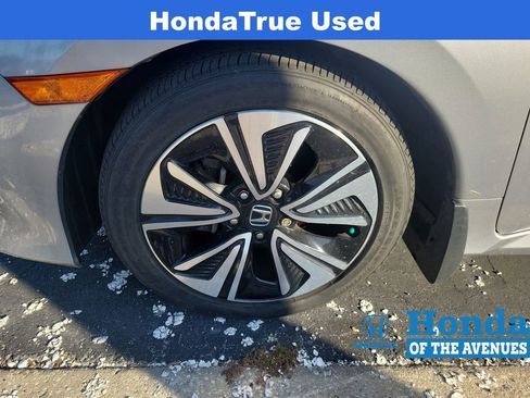 Used 2018 Honda Civic EX-L image 5