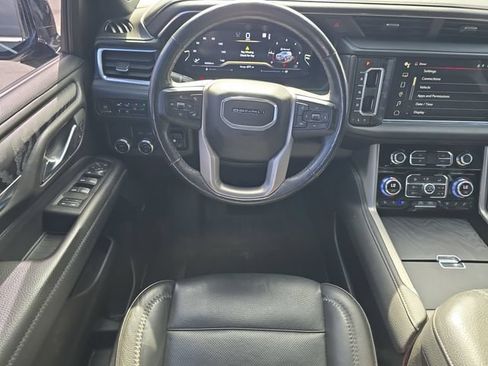 Used 2022 GMC Yukon Denali w/ Denali Ultimate Package RWD image 14
