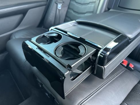 Used 2018 Cadillac CT6 Luxury image 40