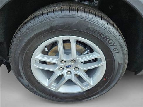 New 2026 Ford Explorer Active RWD image 10