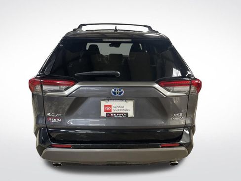 Used 2019 Toyota RAV4 XSE w/ Carpet Mat Package image 4