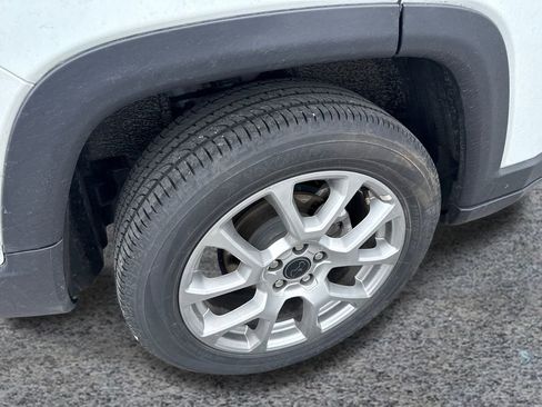 Used 2025 Jeep Compass Limited AWD/4WD image 9