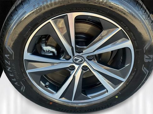 Certified 2024 Lexus RX 350 FWD w/ Technology Package image 10