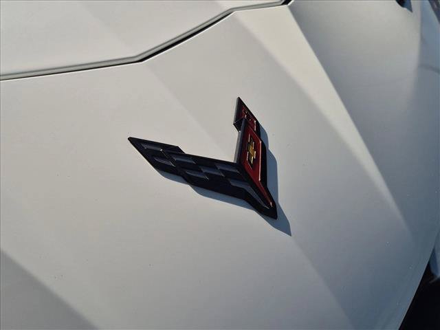 Used 2025 Chevrolet Corvette Stingray Coupe w/ 1LT RWD image 26