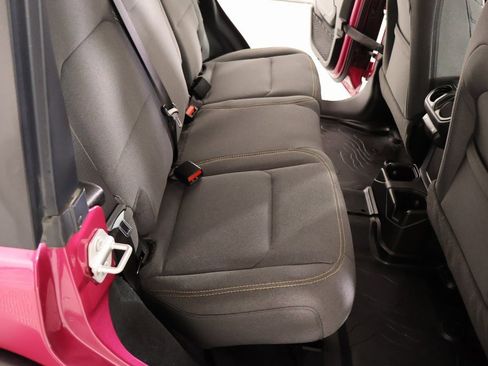 Used 2024 Jeep Wrangler Sport S image 14