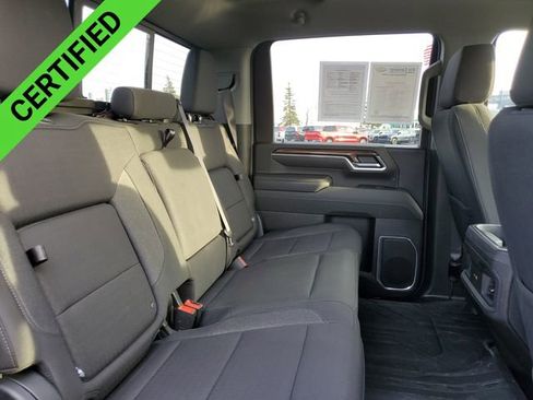 Used 2025 Chevrolet Silverado 2500 LT image 27