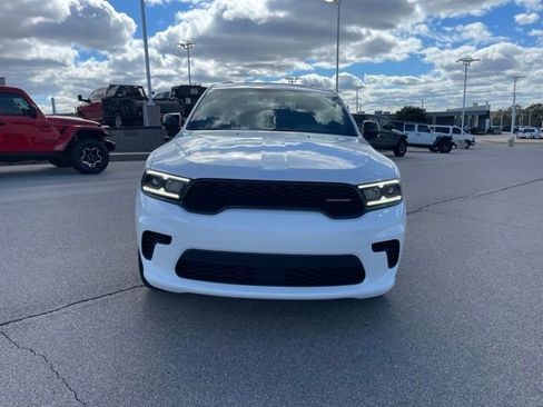 Used 2024 Dodge Durango GT image 3