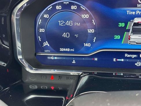 Used 2024 Chevrolet Silverado 1500 LT image 23