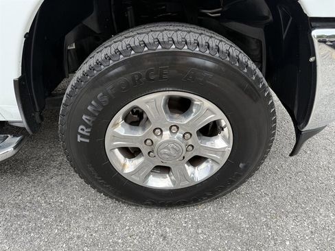 Used 2024 RAM 2500 Big Horn image 23