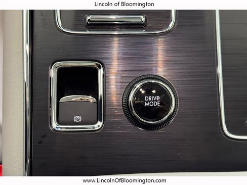 New 2026 Lincoln Aviator AWD image 35