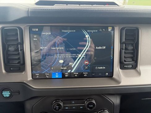 New 2025 Ford Bronco Outer Banks w/ Sasquatch Package AWD/4WD image 26