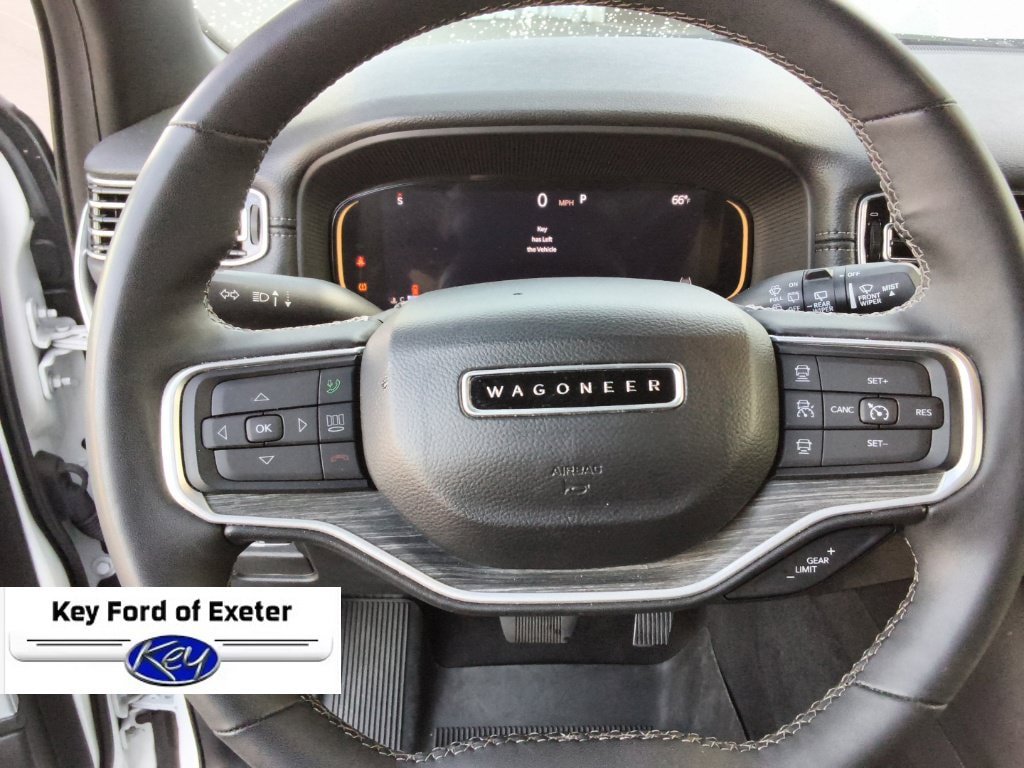 Used 2024 Jeep Wagoneer Series II AWD/4WD image 34