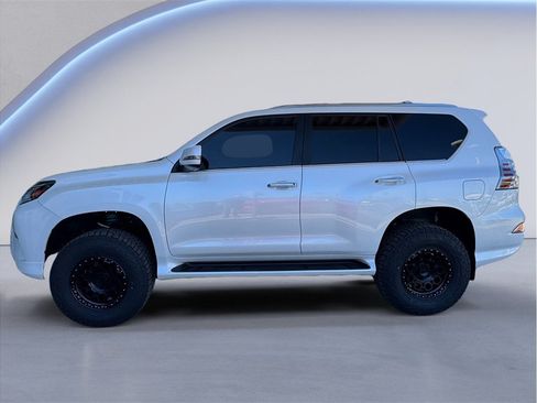 Used 2023 Lexus GX 460 Premium w/ Premium Plus Package AWD/4WD image 3
