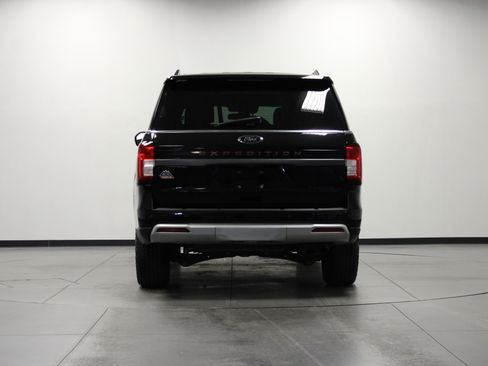 Used 2024 Ford Expedition Timberline image 5