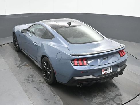 Used 2024 Ford Mustang GT Premium RWD image 40