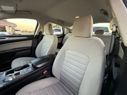 Used 2020 Ford Fusion S image 16