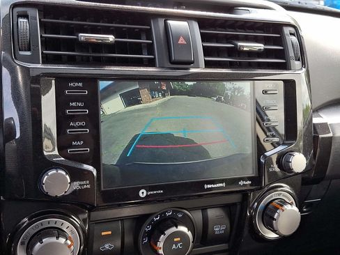 Used 2023 Toyota 4Runner TRD Off-Road Premium w/ Moonroof Package AWD/4WD image 20