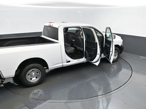 Used 2018 RAM 1500 Tradesman image 25