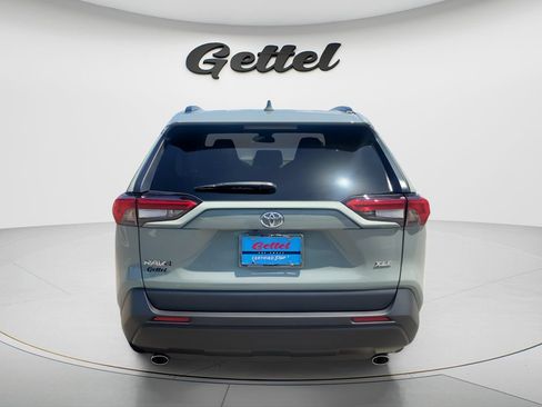 Used 2023 Toyota RAV4 XLE w/ Convenience Package FWD image 6