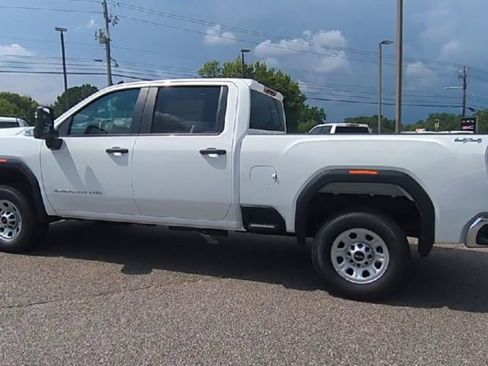 New 2025 GMC Sierra 2500 Pro w/ Convenience Package image 5