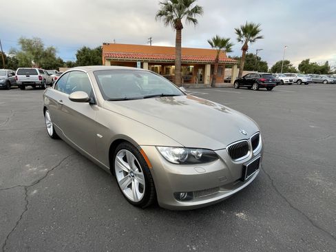Used 2008 BMW 335i Convertible image 6