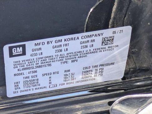 Used 2022 Buick Encore GX Select w/ Sport Touring Package FWD image 22