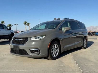 Used 2021 Chrysler Pacifica Touring-L
