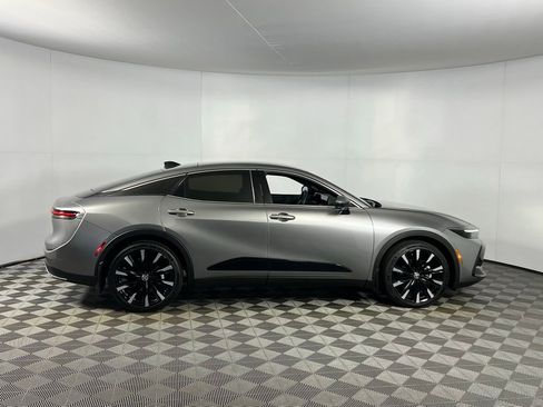 Used 2025 Toyota Crown Platinum image 5