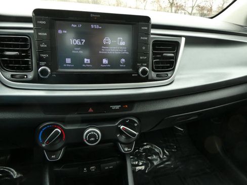 Used 2020 Kia Rio S image 14