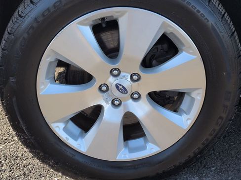 Used 2012 Subaru Outback 3.6R Limited image 14