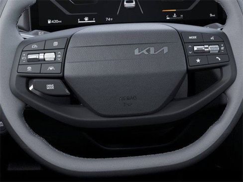 Used 2025 Kia K4 EX FWD image 22