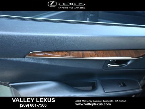 Used 2015 Lexus ES 350 w/ Premium Package FWD image 17