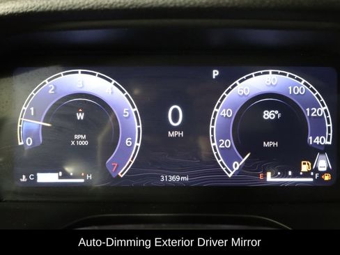 Used 2023 Jeep Grand Cherokee L Limited w/ Luxury Tech Group II AWD/4WD image 11