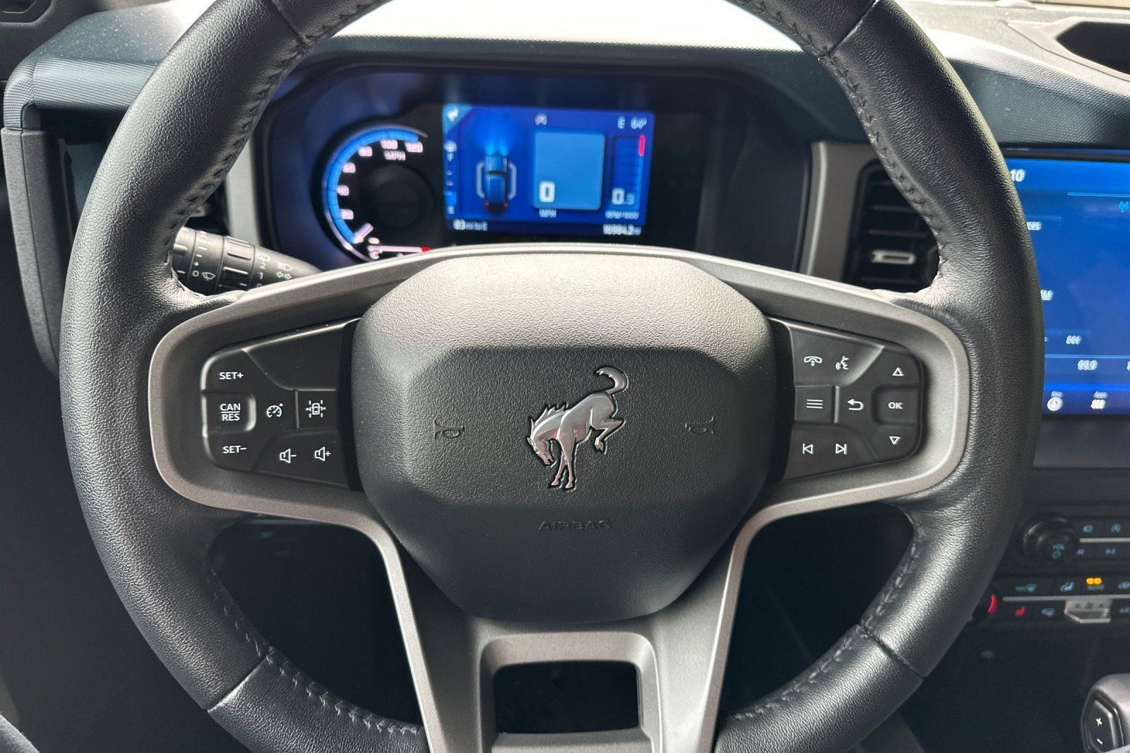 Used 2023 Ford Bronco Outer Banks AWD/4WD image 26