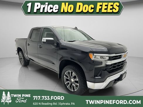 Used 2024 Chevrolet Silverado 1500 LT AWD/4WD image 1