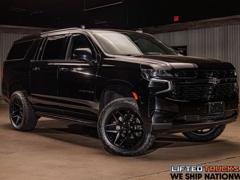 Used 2024 Chevrolet Suburban RST w/ Sport Performance Package AWD/4WD image 1