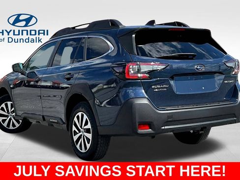 Used 2023 Subaru Outback Premium AWD/4WD image 5